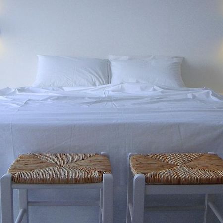 Miramare Hotel Folegandros Town Exterior photo
